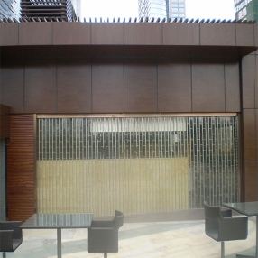 电动水晶卷帘门