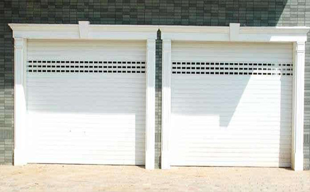 白色铝合金卷帘门