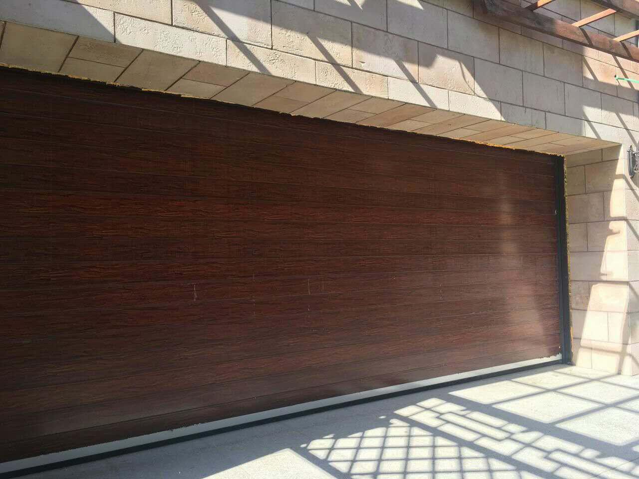 私人别墅车库铝合金快速门