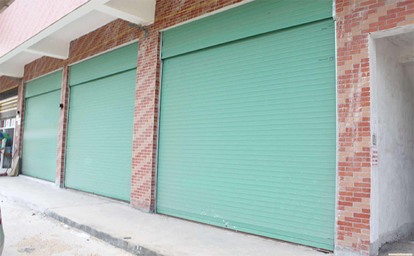 卷闸门施工图片 卷闸门施工图片