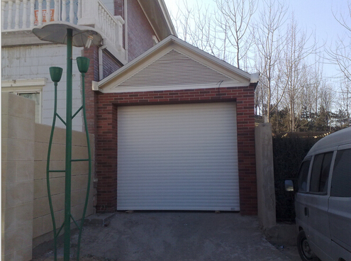 双层铝合金卷帘门车库