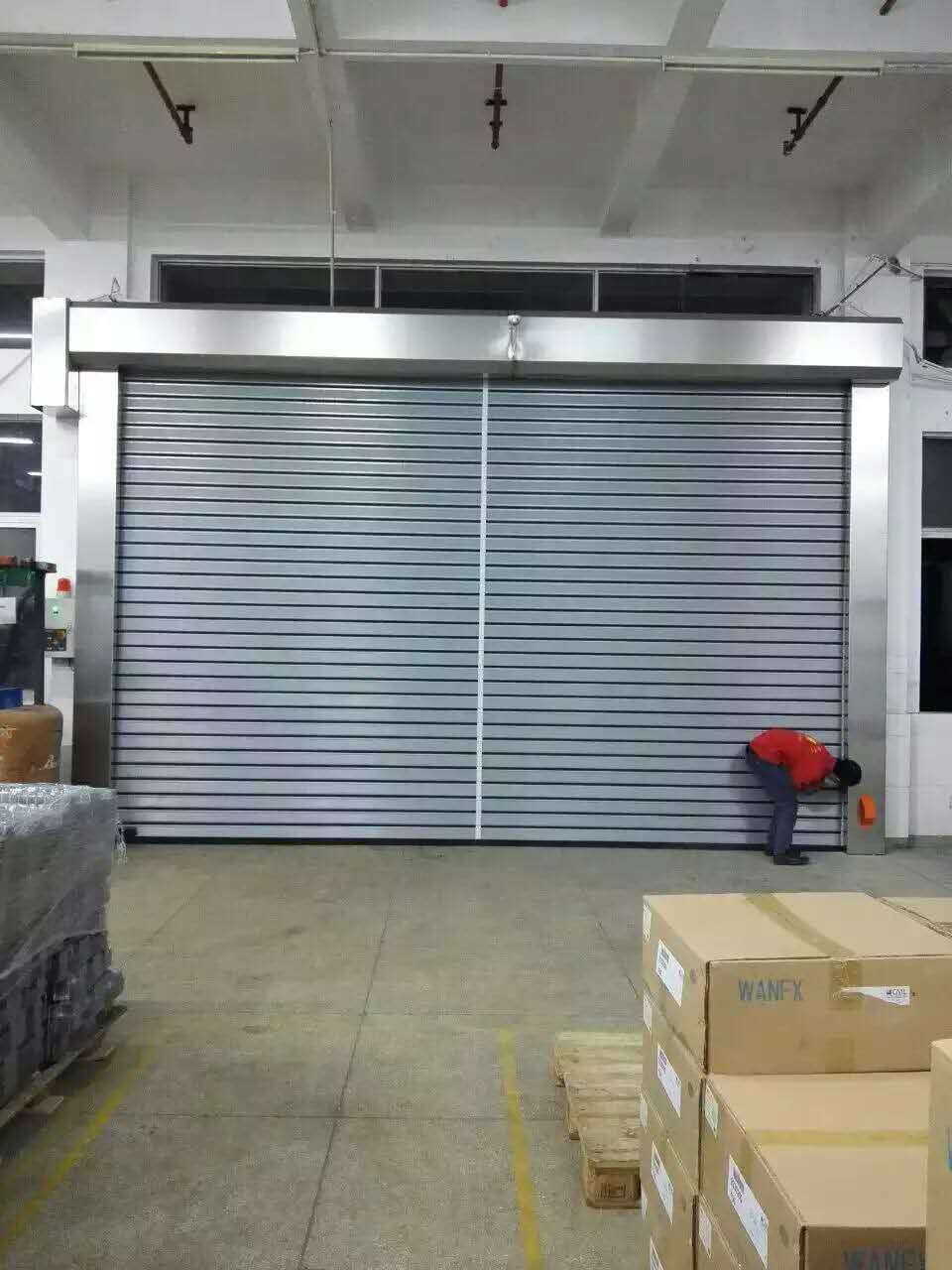 深圳厂家生产涡轮硬质快速卷帘门