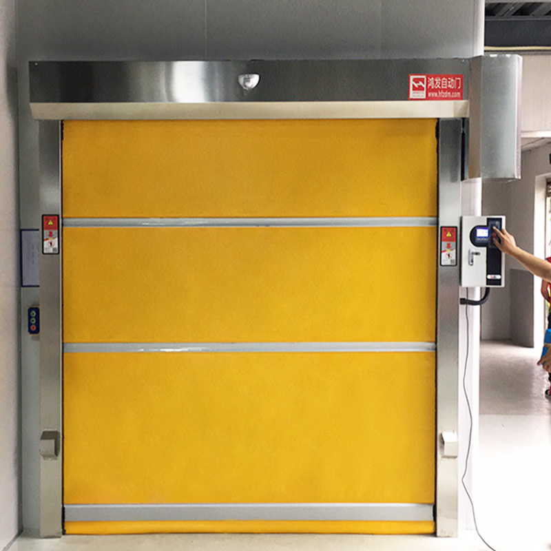 PVC自动卷帘门 PVC自动卷帘门