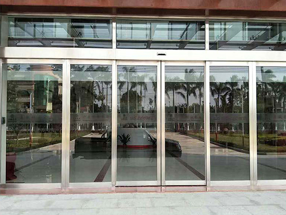 如何选择一款适合自己的自动感应门 如何选择一款适合自己的自动感应门